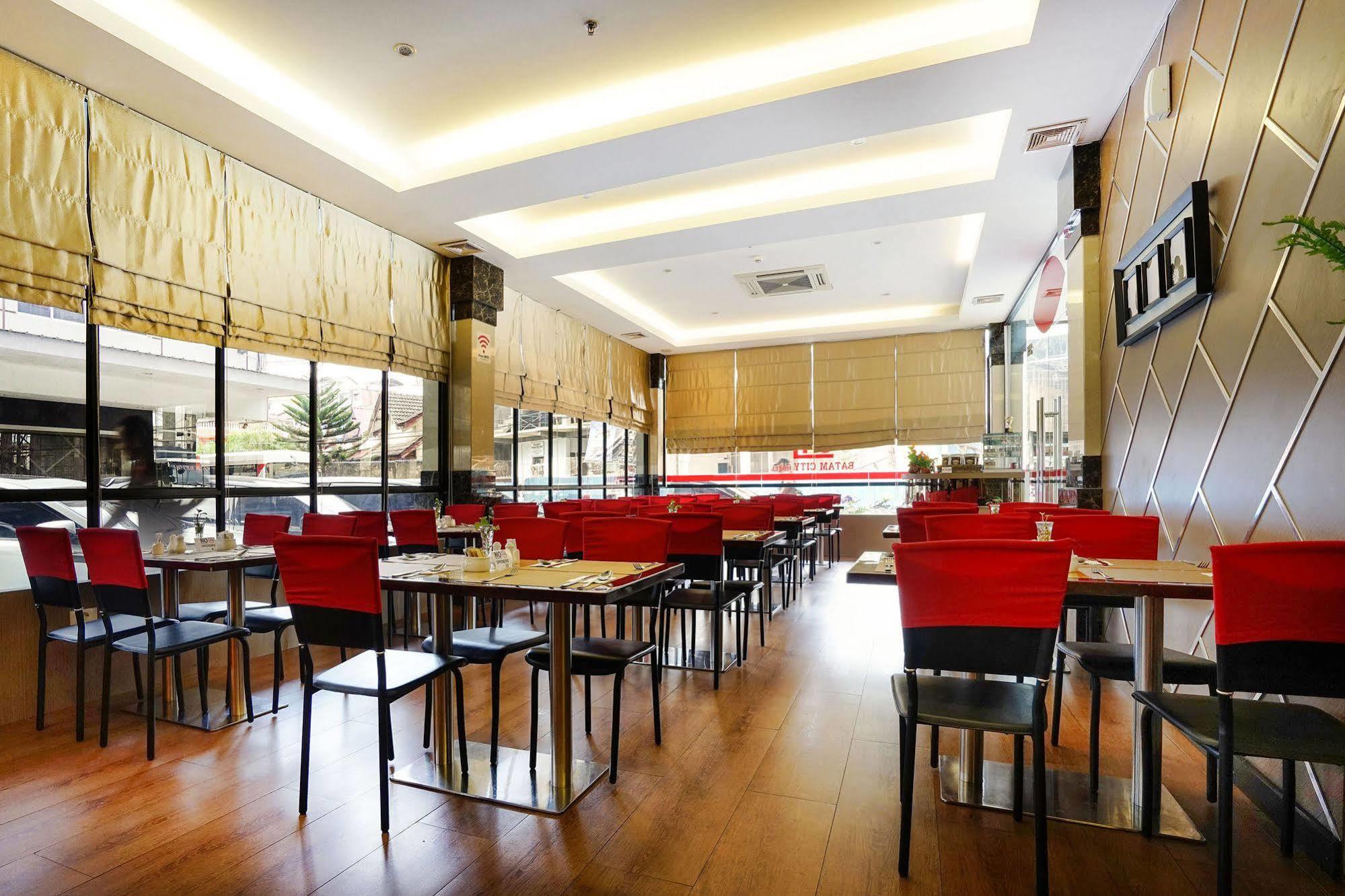 Zen Rooms Near Bcs Mall Penuin Batam Dış mekan fotoğraf